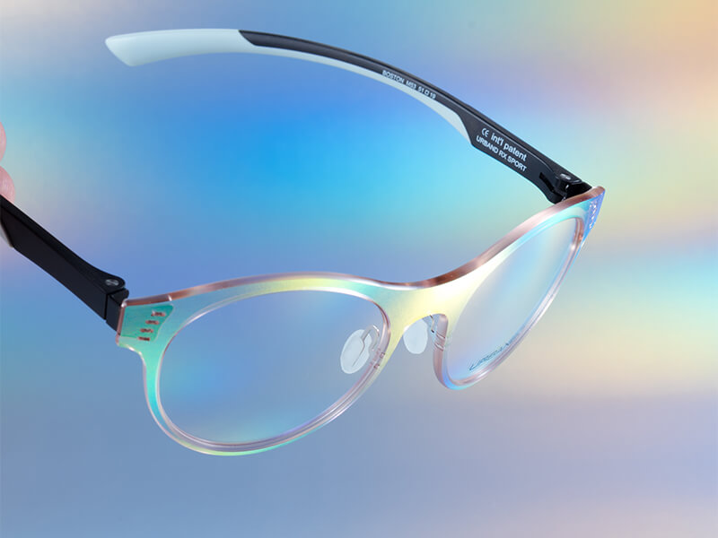 URBAND PARIS premium nylon and titanium material construction