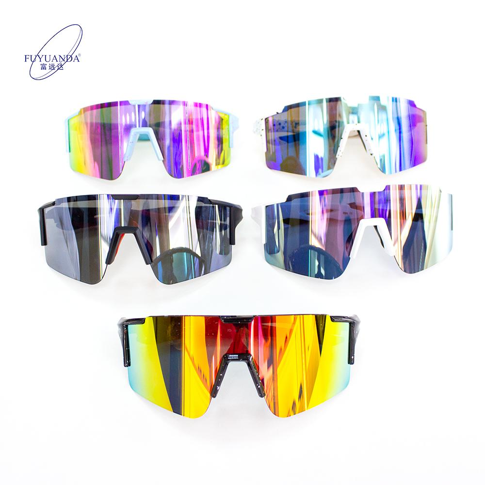 FUYUANDA Blue TR90 Frame PC Lenses UV 400 Polarized Prescription Cycling Glasses 2 Interchange Cases Custom Myopic People