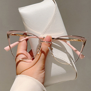 New Luxury Women's Cat Eye Metal Frame Eyeglasses High-End Anti Blue Light Blocking Glasses Spectacle Frames for All Face