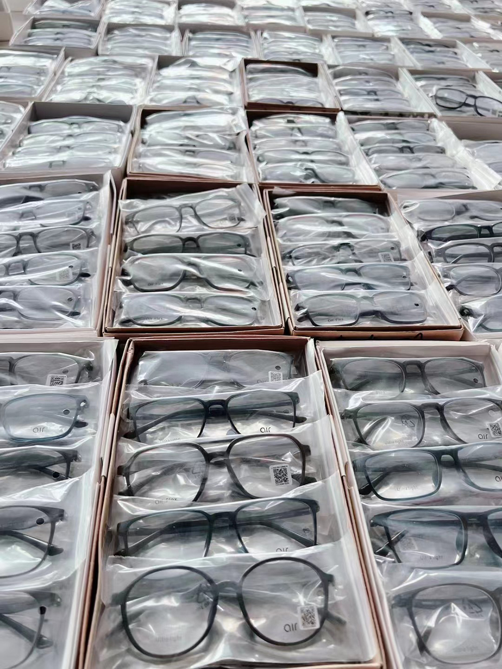 Eyeglasses Detail Image 7