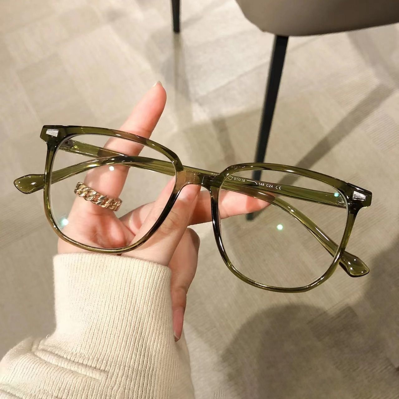 Korean Retro Classic Anti-Blue Light Glasses for Women Large Frame Plain Thin Myopia Eyeglasses Frames Wholesale
