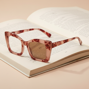 Wholesale Women's Photochromic Reading Square Prescription Sunglasses UV400 Full Rim Lightweight Comfortable Fashion Color