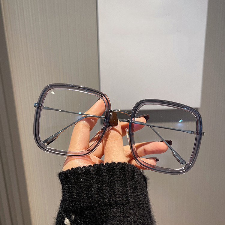 2026 Fashion Oversized Square Eyewear Retro Women Anti-blue Light Blocking Metal Frame Glasses Optical Computer Eyeglasses