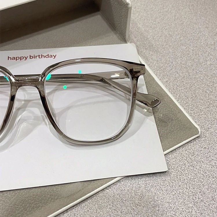 Korean Retro Classic Anti-Blue Light Glasses for Women Large Frame Plain Thin Myopia Eyeglasses Frames Wholesale